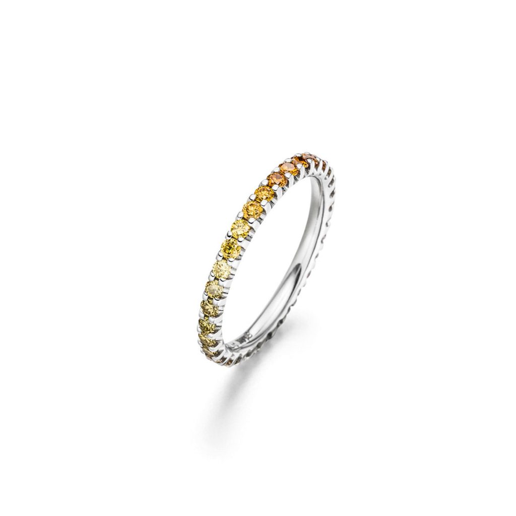 Memoire Ring mit naturfarbenen Diamanten von Atelier Fridrich bei Juwelier Fridrich in München