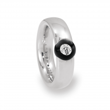 Edelstahl Ring "Glasklar" mir Brillant von Schmuckwerk bei Juwelier Fridrich in München