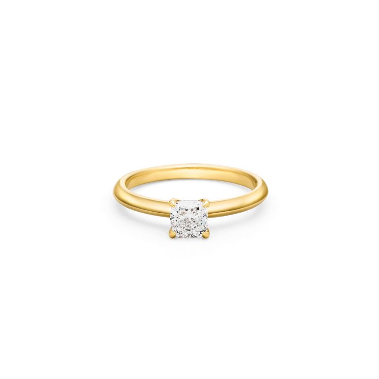 Gelbgold Ring "Unika" mit Diamant im Cushion Schliff von Atelier Fridrich bei Juwelier Fridrich in München