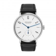 Tangente von NOMOS Glashütte bei Juwelier Fridrich in München