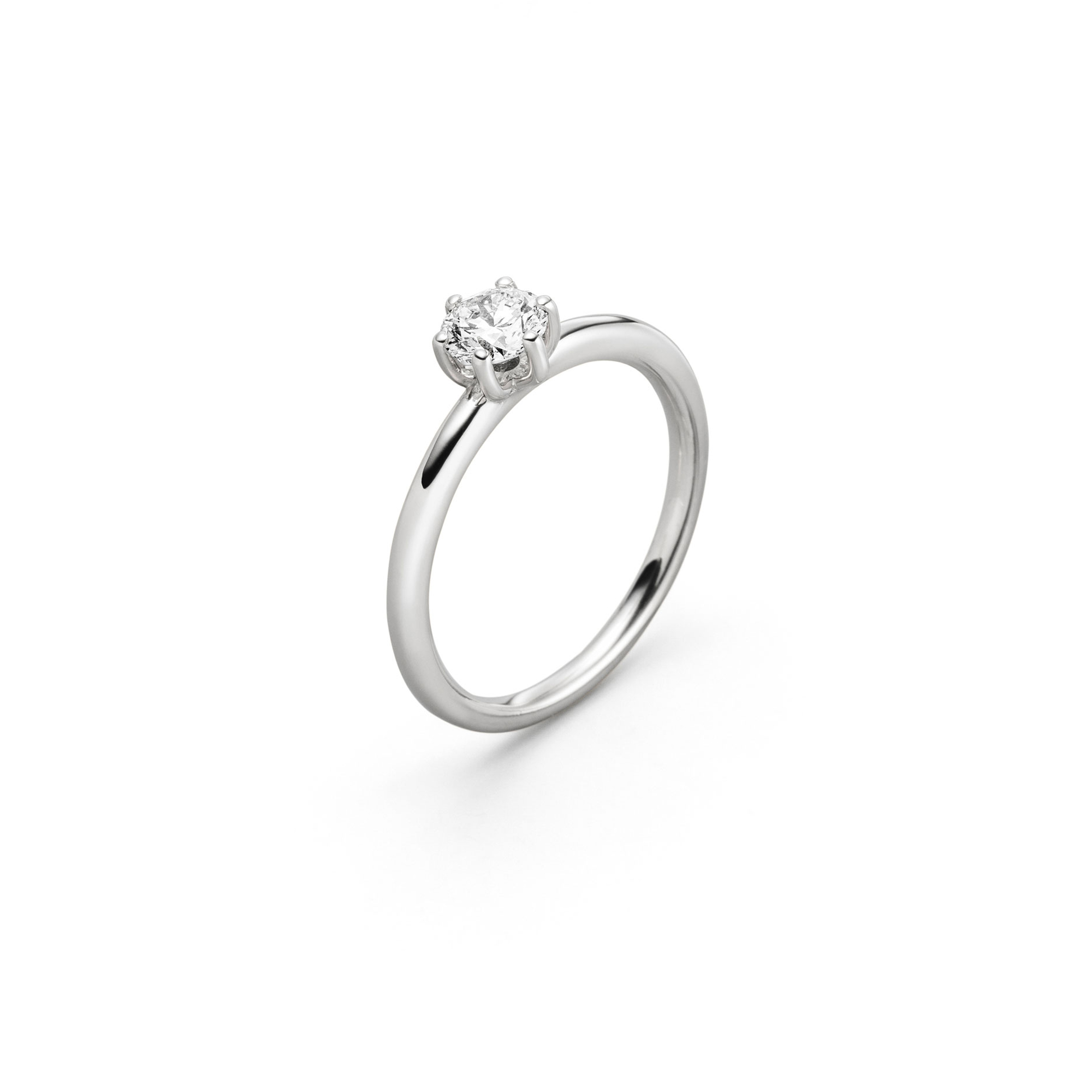 Weißgold Ring "Fridrich Solitär II" mit Brillant von Atelier Fridrich bei Juwelier Fridrich in München