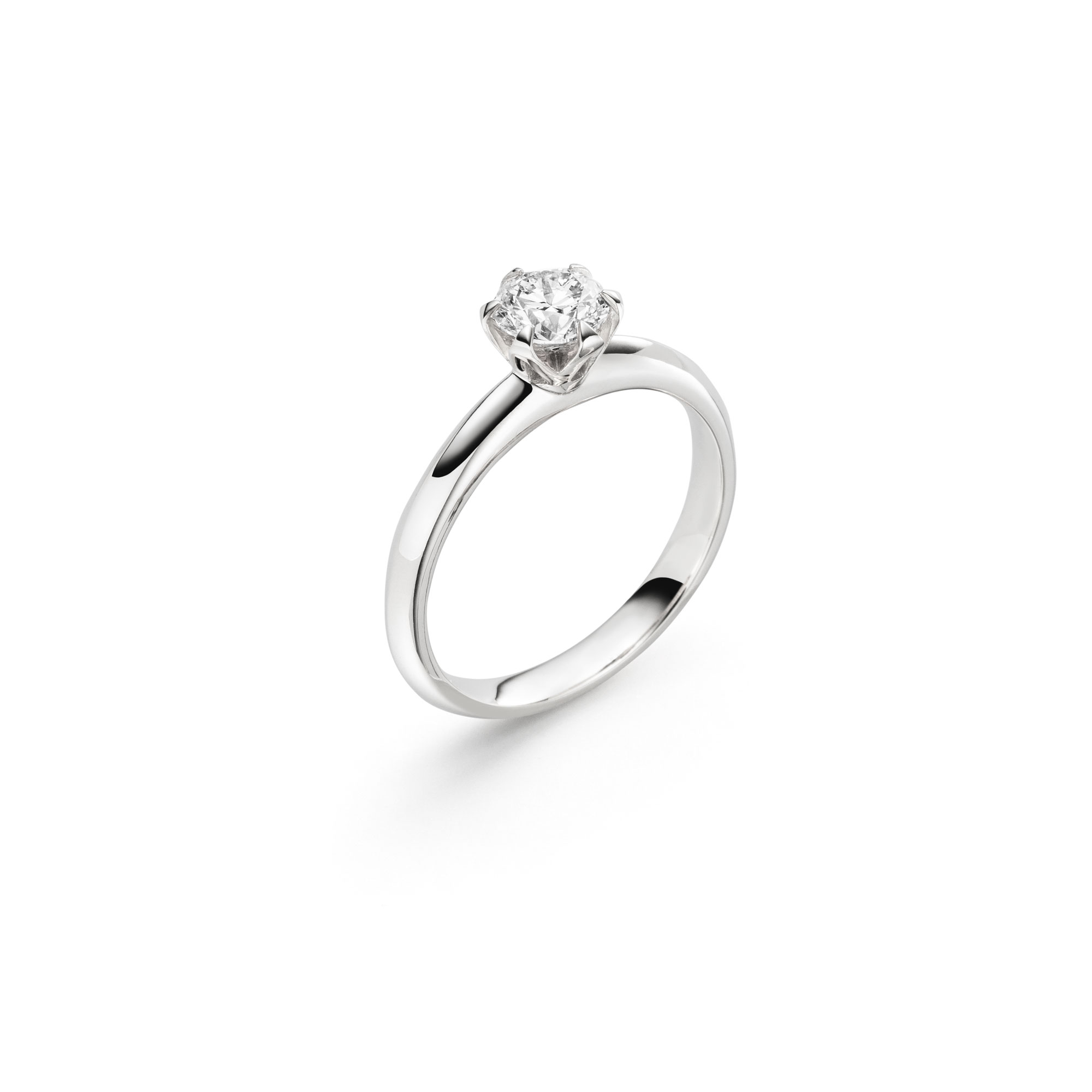 Platin Ring "Fridrich Solitär" mit Brillant von Atelier Fridrich bei Juwelier Fridrich in München