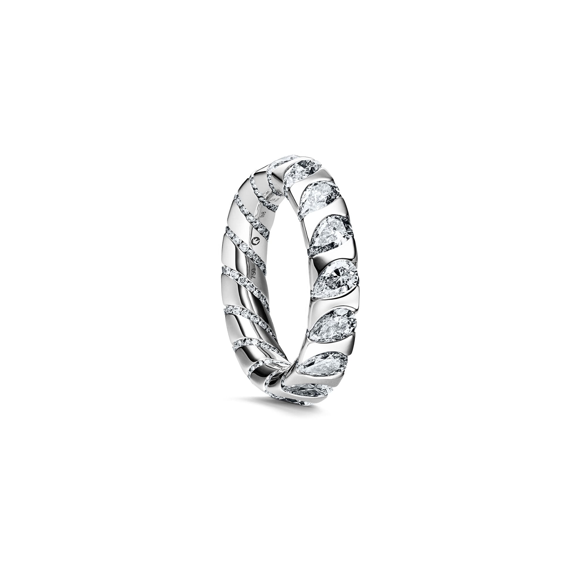 Paradoxal Weißgold Diamantring "Eternal Flow" von Schaffrath bei Juwelier Fridrich in München