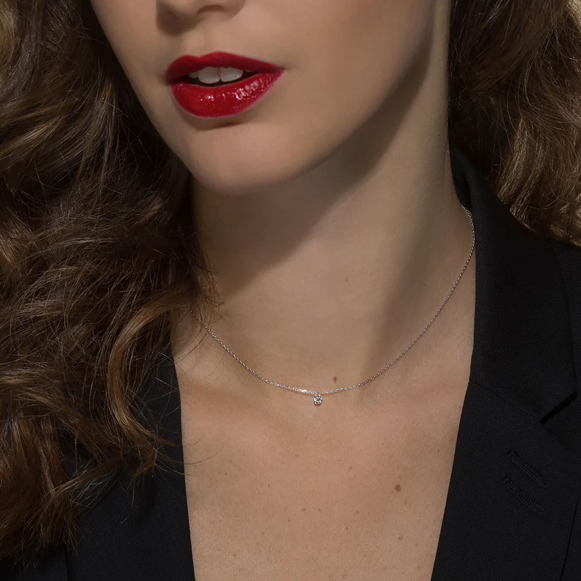 Collier mit Solitäranhänger