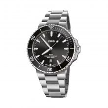 Aquis Date von Oris bei Juwelier Fridrich in München