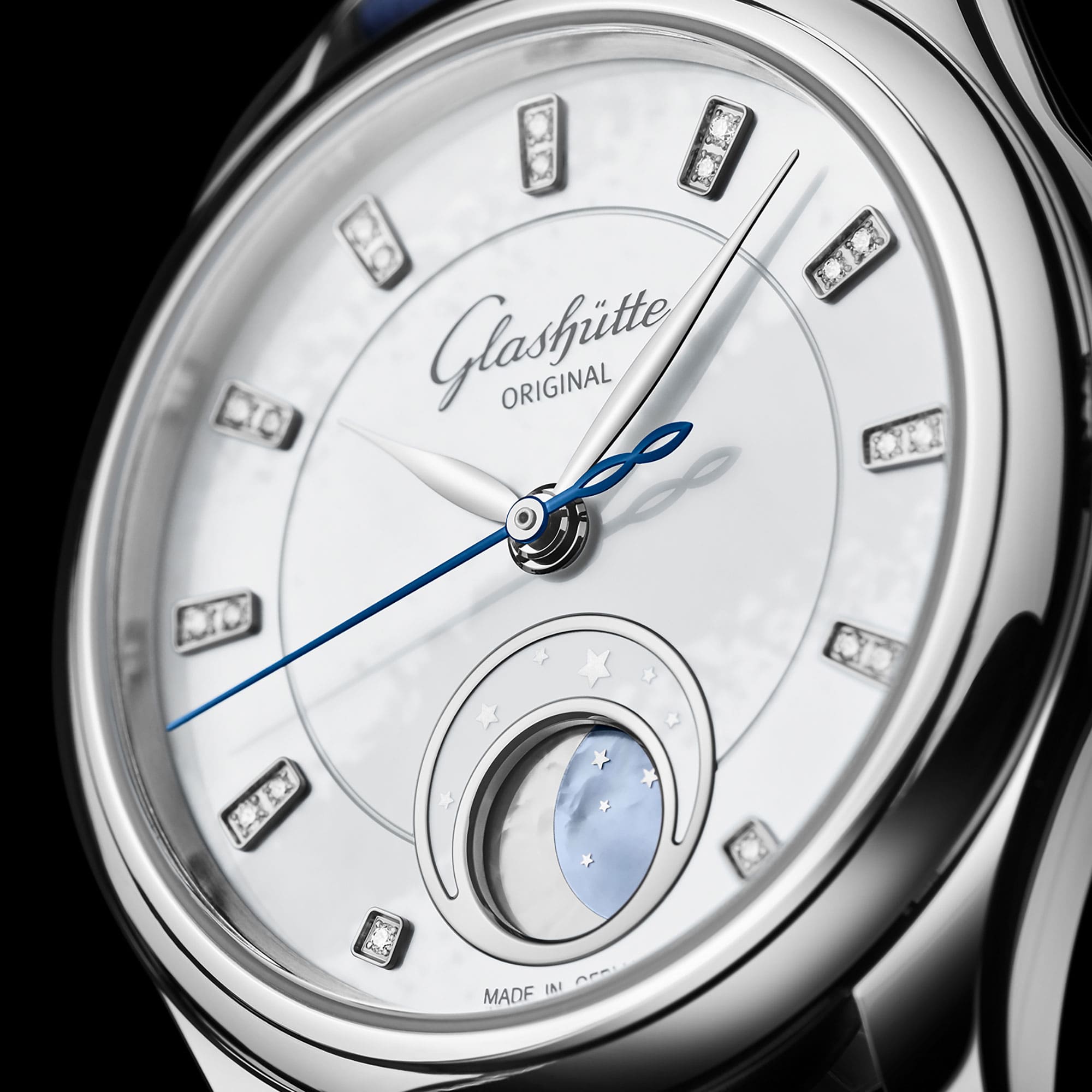 1-35-14-02-02-04 bei Juwelier Fridrich in München