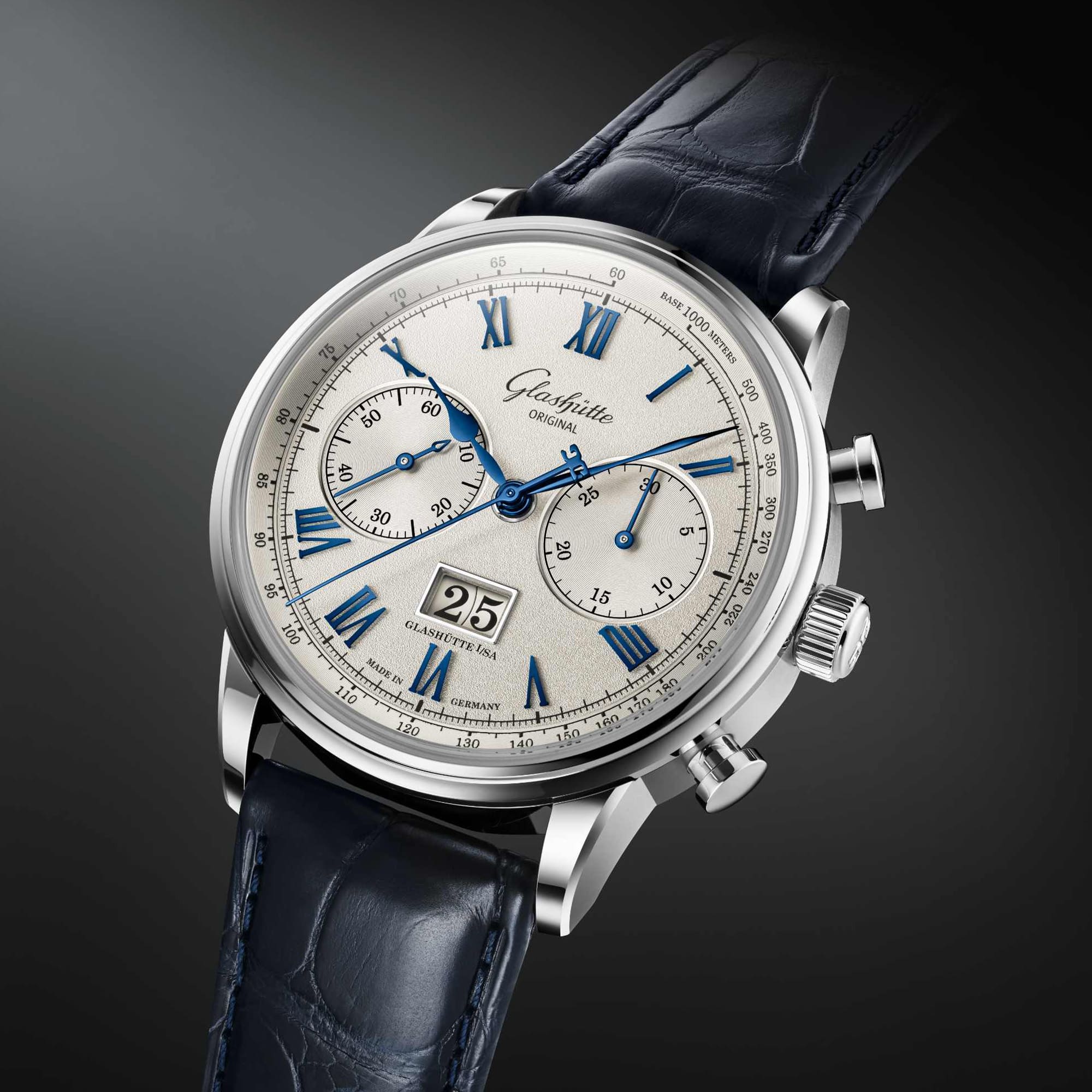 1-37-24-01-02-61 bei Juwelier Fridrich in München